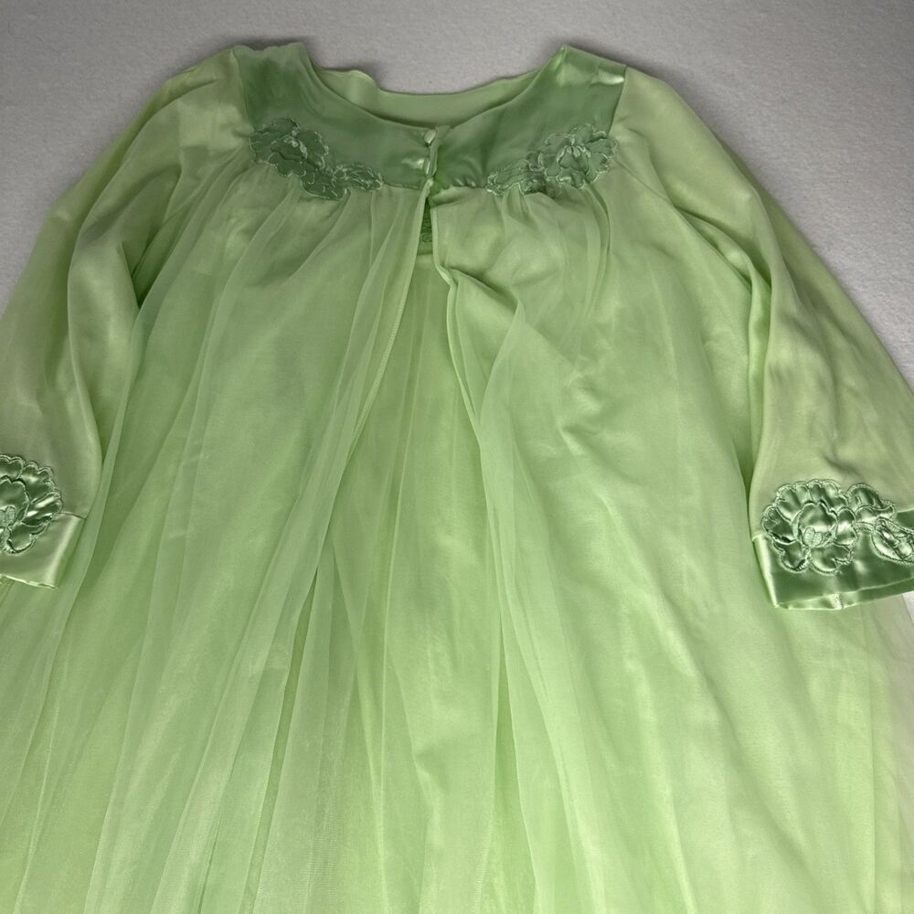Gossard Artemis Vintage 60s 70s Green Peignoir Nightgown Robe Set USA Nylon